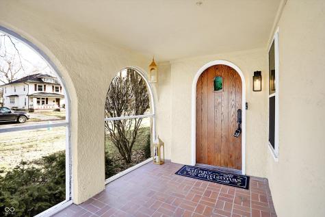 5548 Carrollton Avenue Indianapolis IN 46220