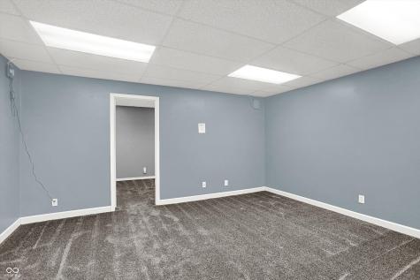 6104 Brandermill Ridge Columbus IN 47203