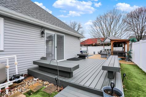 6104 Brandermill Ridge Columbus IN 47203
