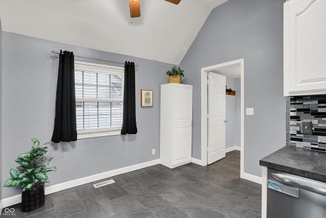 6104 Brandermill Ridge Columbus IN 47203