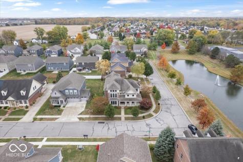 7189 Lockford N Avon IN 46123
