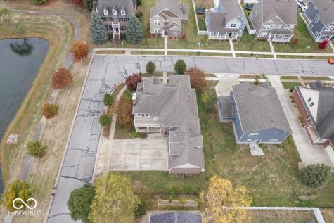 7189 Lockford N Avon IN 46123