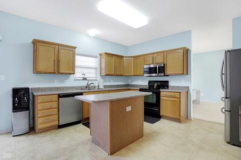 12080 Bears Way Fishers IN 46037