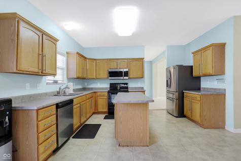 12080 Bears Way Fishers IN 46037