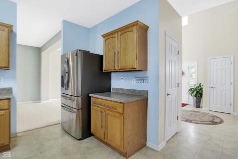 12080 Bears Way Fishers IN 46037