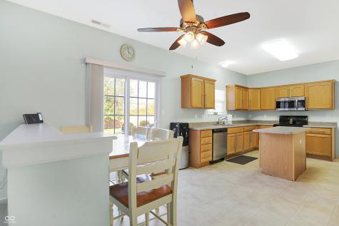 12080 Bears Way Fishers IN 46037