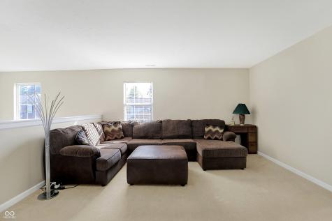 12080 Bears Way Fishers IN 46037