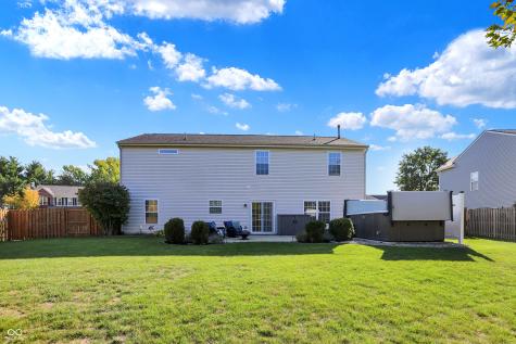 12080 Bears Way Fishers IN 46037