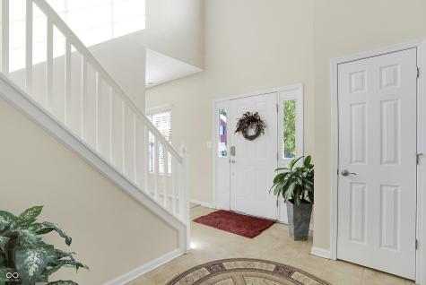 12080 Bears Way Fishers IN 46037