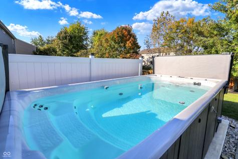 12080 Bears Way Fishers IN 46037