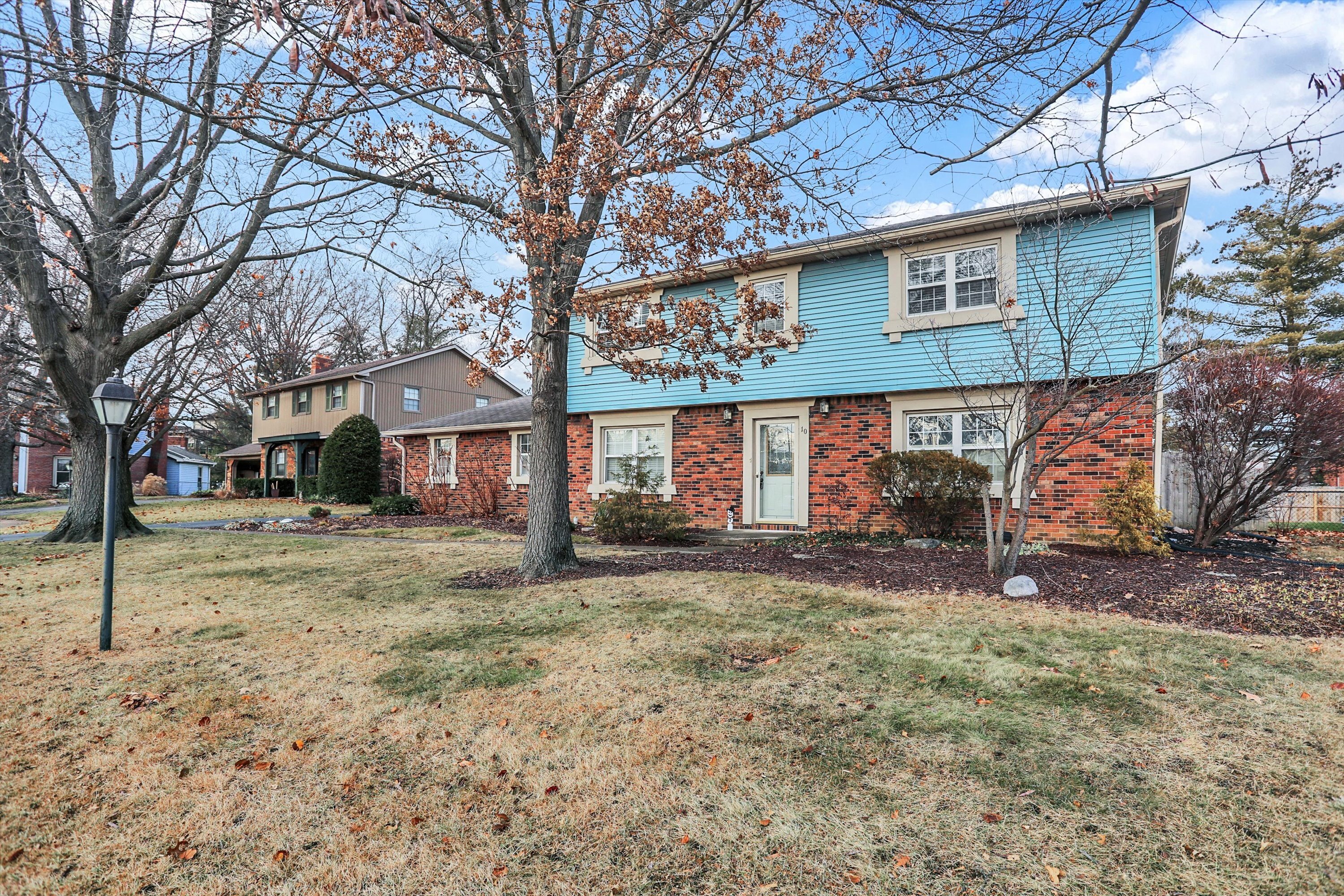 10 Albert Court Carmel IN 46032