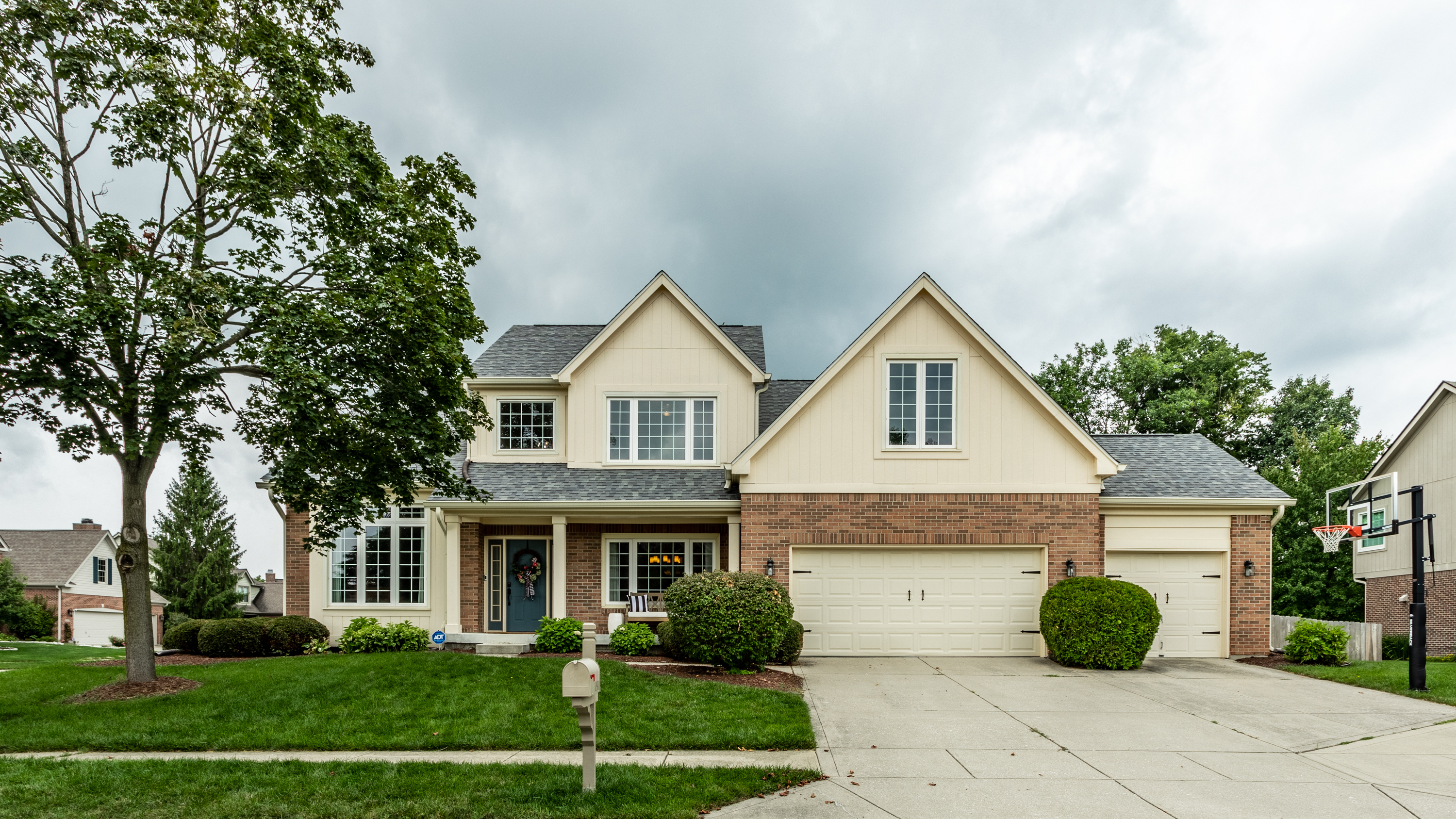 10900 Yorktown Crossing Carmel IN 46032
