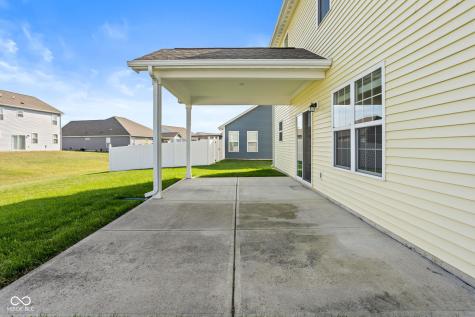 9308 Foudray Circle N Avon IN 46123