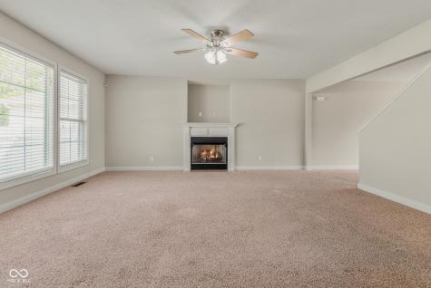 2296 Berkshire Place N Columbus IN 47203