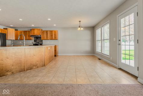 2296 Berkshire Place N Columbus IN 47203