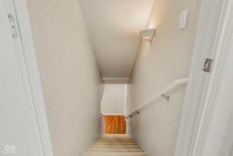 2296 Berkshire Place N Columbus IN 47203