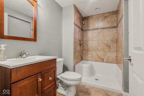 2296 Berkshire Place N Columbus IN 47203