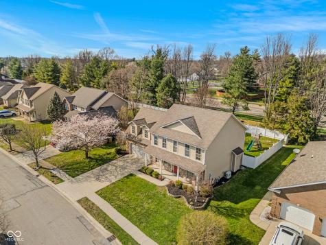 2296 Berkshire Place N Columbus IN 47203