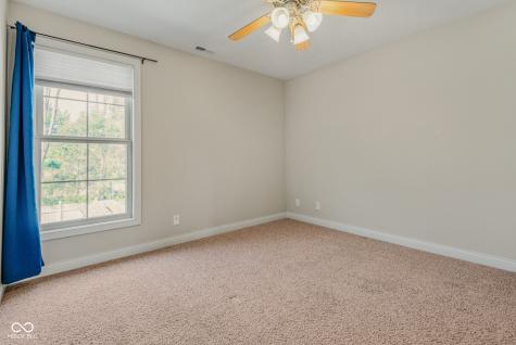 2296 Berkshire Place N Columbus IN 47203
