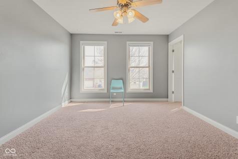 2296 Berkshire Place N Columbus IN 47203