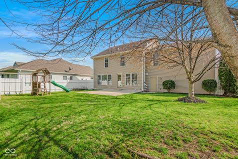 2296 Berkshire Place N Columbus IN 47203