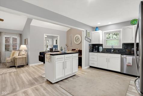 786 Stonemill Drive Greenwood IN 46143