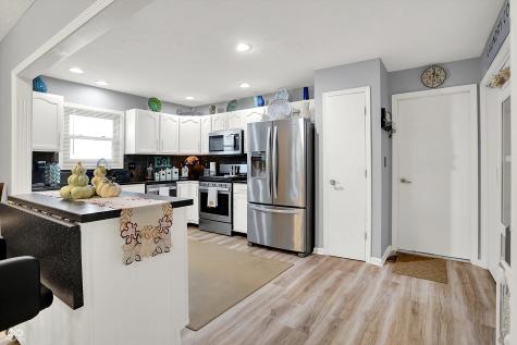 786 Stonemill Drive Greenwood IN 46143