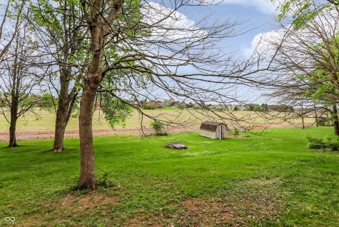 1076 Chipmunk Lane Pendleton IN 46064
