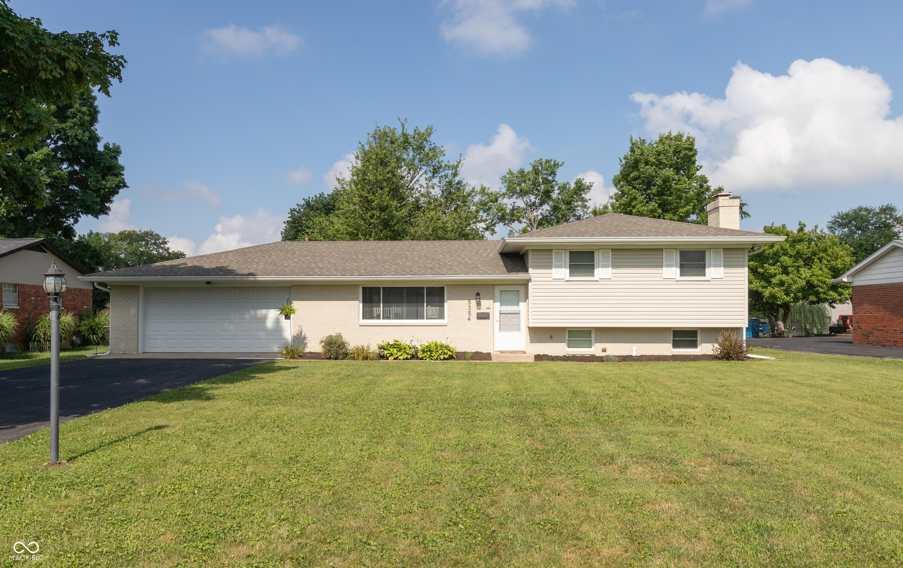 5354 Mark Lane Indianapolis IN 46226