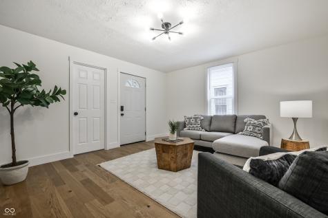 933 N Tuxedo Street Indianapolis IN 46201