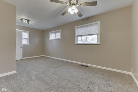 527 Northgate Drive Greenwood IN 46143