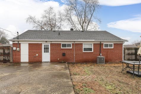 527 Northgate Drive Greenwood IN 46143