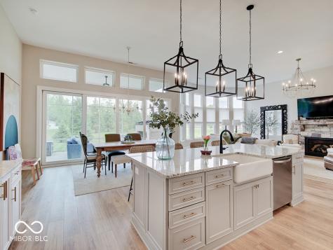 4358 Eagleridge Lane Zionsville IN 46077