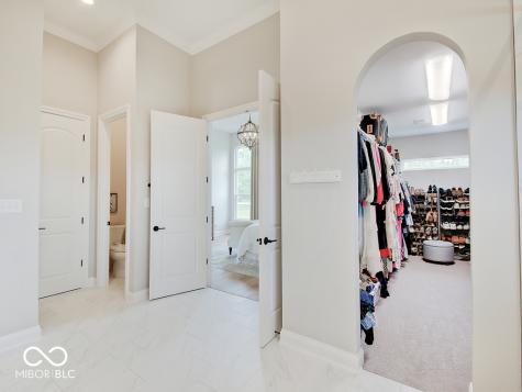 4358 Eagleridge Lane Zionsville IN 46077