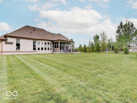 4358 Eagleridge Lane Zionsville IN 46077