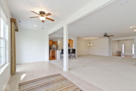 16171 Oakford Trail Fishers IN 46037