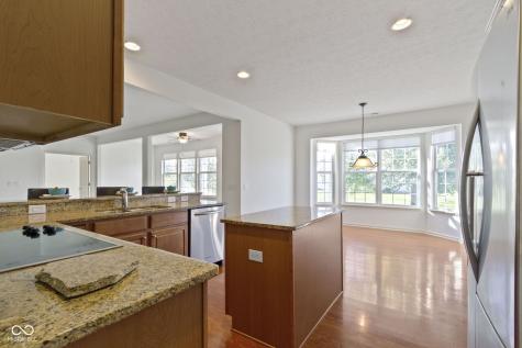 16171 Oakford Trail Fishers IN 46037