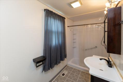 885 S 11th Street Noblesville IN 46060