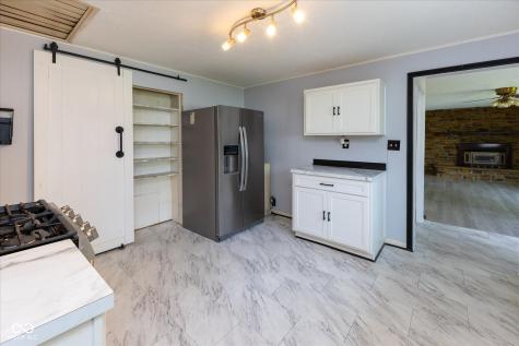 885 S 11th Street Noblesville IN 46060