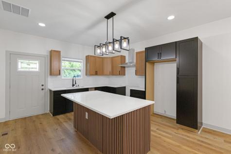 35 S Bradley Avenue Indianapolis IN 46201