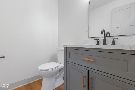 35 S Bradley Avenue Indianapolis IN 46201