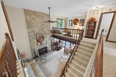 8002 N Lakeview Drive Unionville IN 47468