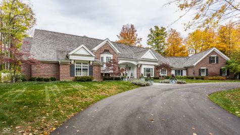 954 Laurelwood Carmel IN 46032