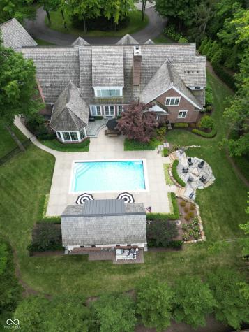 954 Laurelwood Carmel IN 46032