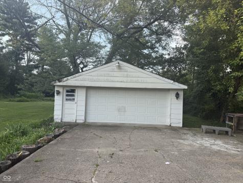 1607 E Stop 12 Road Indianapolis IN 46227