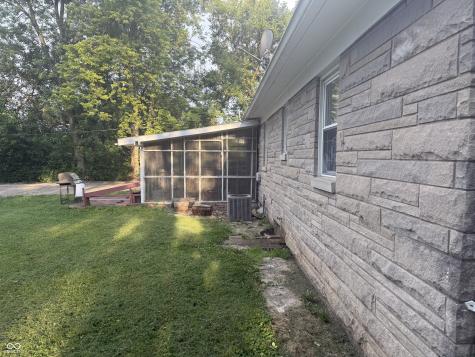 1607 E Stop 12 Road Indianapolis IN 46227