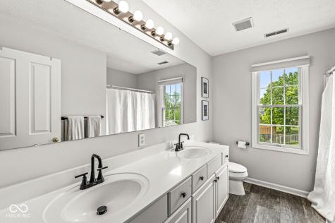 10928 Valley Forge Circle Carmel IN 46032