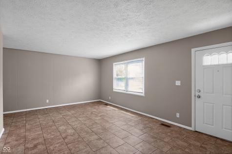 3928 Delmont Drive Indianapolis IN 46235