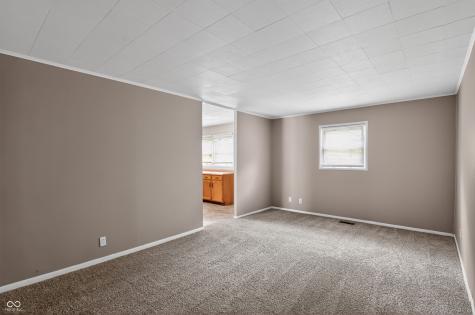 3928 Delmont Drive Indianapolis IN 46235