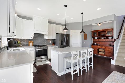 833 Silverheels Drive Westfield IN 46074